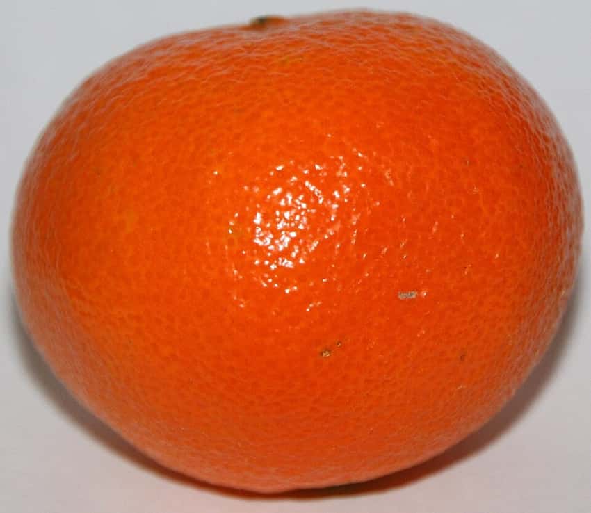 A ripe clementine fruit.