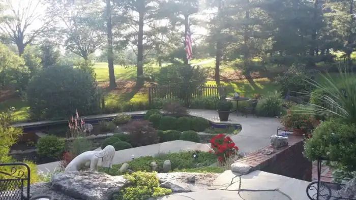 Landscaping · Photograph 3